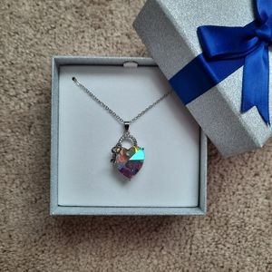 Costume jewelry necklace